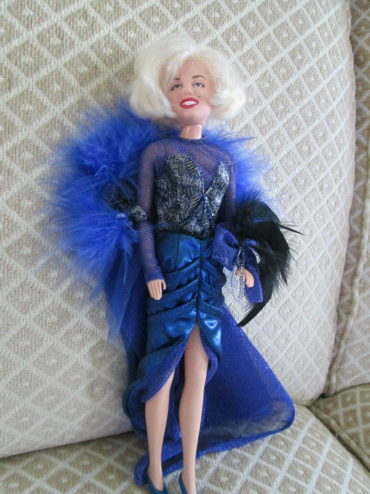 1993 Marilyn Monroe Spectacular Showgirl Doll  No Box